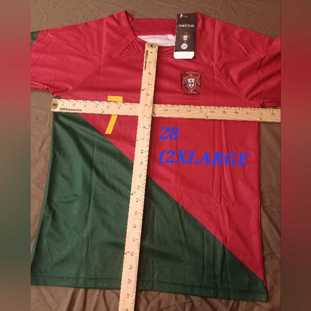 Kids Spain 2026 Soccer Jersey and Shorts Set. - Picture 6 of 7
